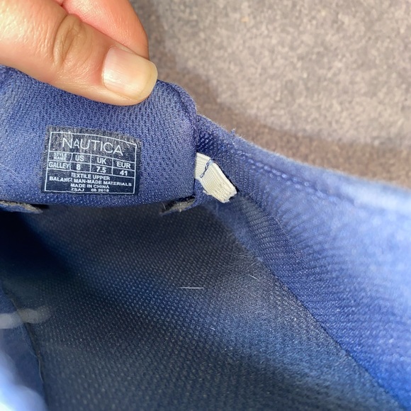 Used náutica  men’s stylish sneakers blue - Picture 7 of 9